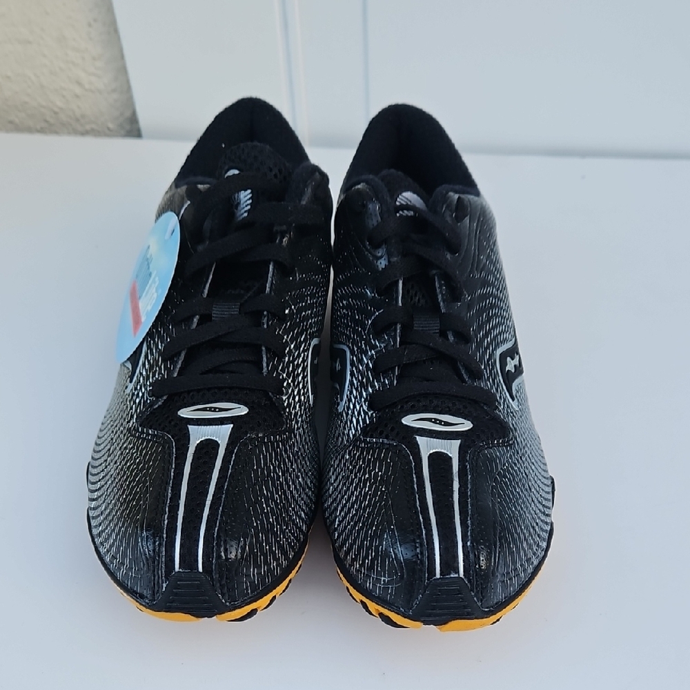 Saucony Black and White Sneakers